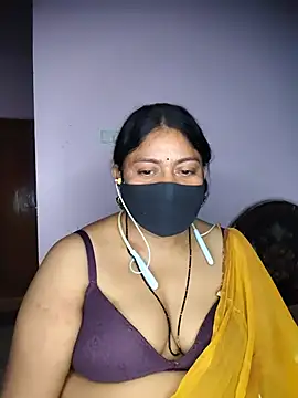 Telugu--Nadhini143的直播画面