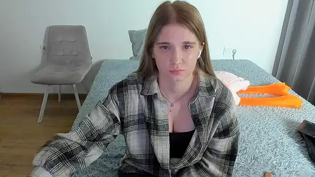 HoneyDoll7的直播畫面