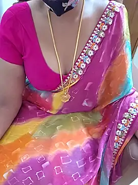 Roja-Telugu777的直播画面