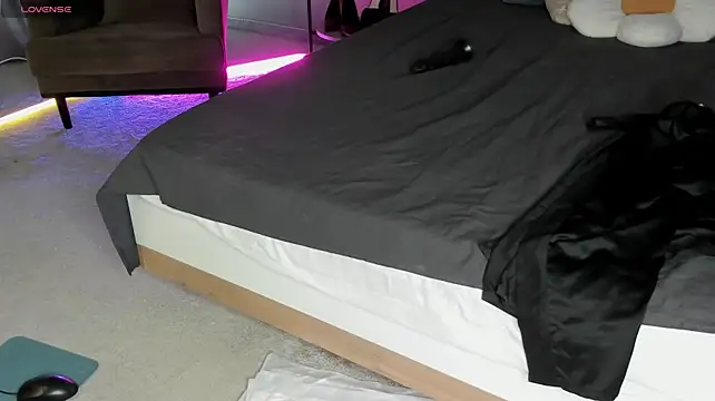 Valerie_Foxy的直播畫面