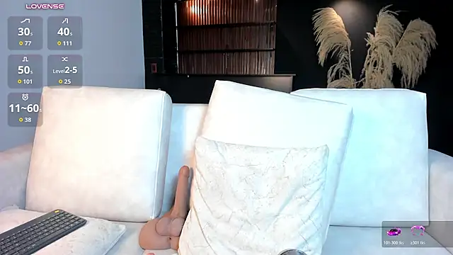 kimbrownn live cam on Stripchat