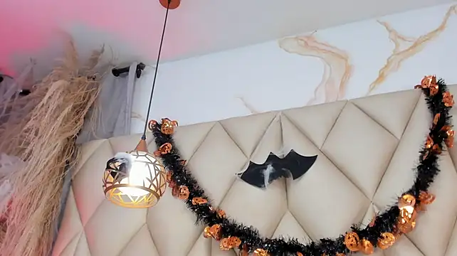 Ibbie_drastic live cam on Stripchat