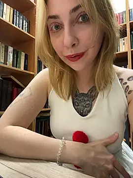 Sunny___Bunny webcam