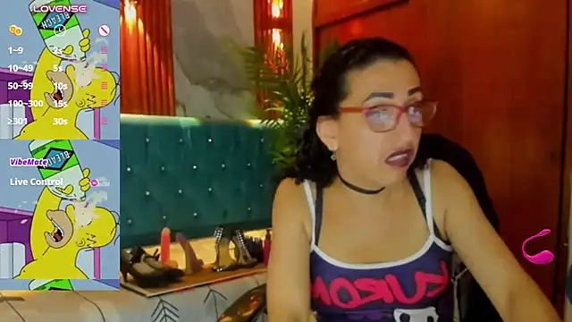sabrina_dupont live cam on Stripchat