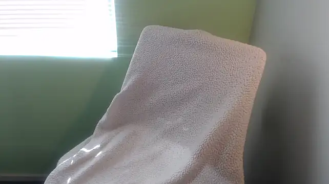the1invisibleboy live cam on Stripchat
