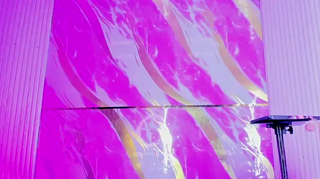 bratz_girls_20 live cam on Stripchat