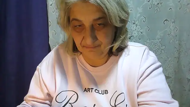 ExquisiteMature live cam preview