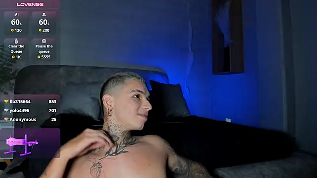 Ian_Castillo_ live cam