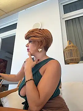 Selvaggia_official83 webcam