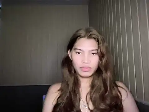 Yourgoddess_jayve live cam on Stripchat