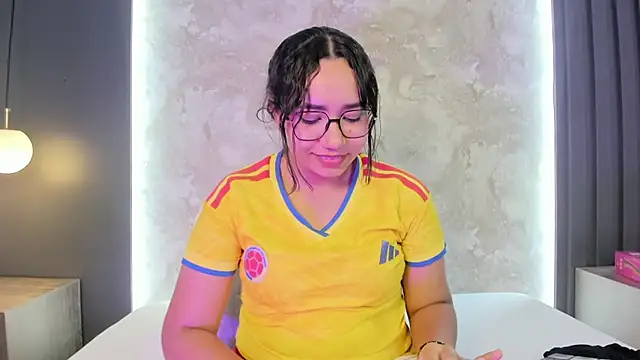 alysson_moon_