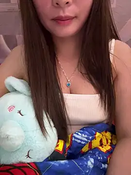 Nira9x live cam on Stripchat