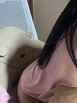 Mina048