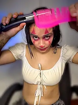 Isabella-Teen