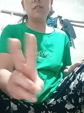 Lily_sexxy4233 live now