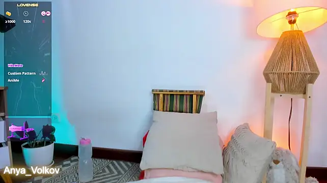 Anya_Volkov live now