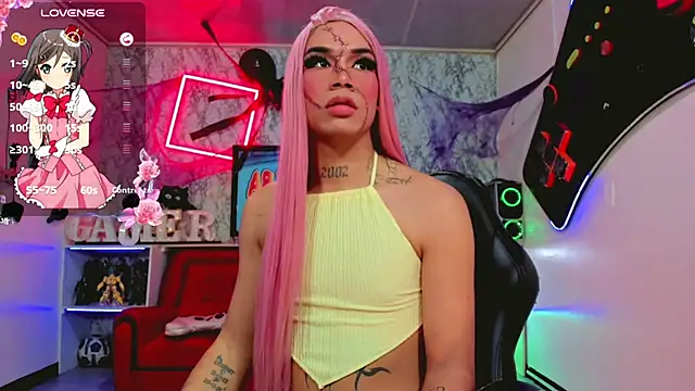 Yised_Villalobos live cam on Stripchat