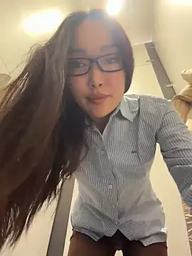 trytomakememoam live cam preview