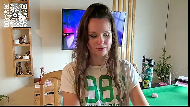 JacklynSwisshelm的直播画面
