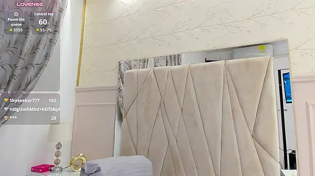 Adrien_Monteiro live cam