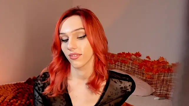 Kirana_Hayes live cam on Stripchat