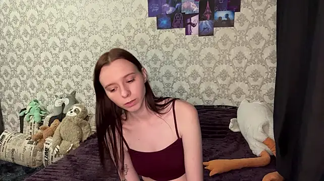 TaynaHauptly live cam on Stripchat