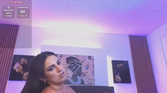 alaia77 live now