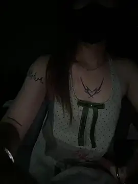 _AnneMia_ live cam preview