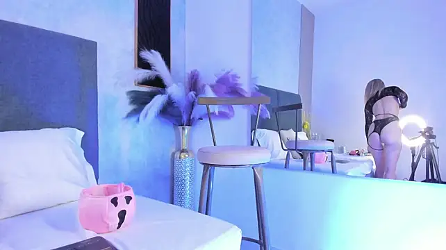 Roxxyfiore的直播畫面
