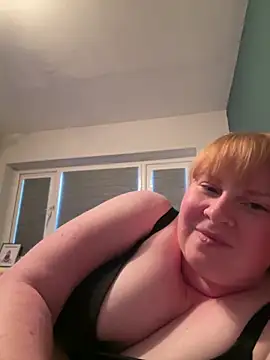 Curvy-GingeXX