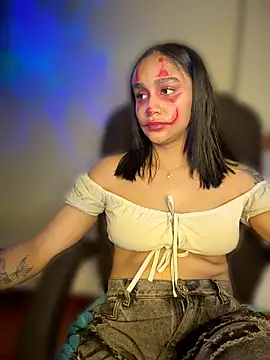 Isabella-Teen