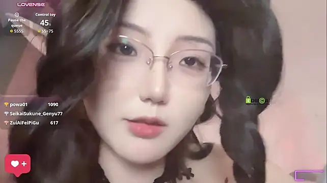 momo-5952的直播画面