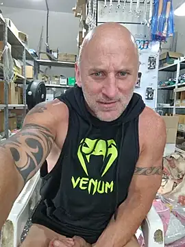 Senor_martin live sex cam