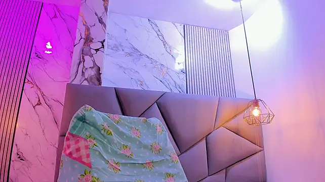 alisstarr live cam on Stripchat