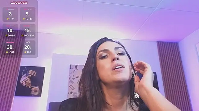 alaia77