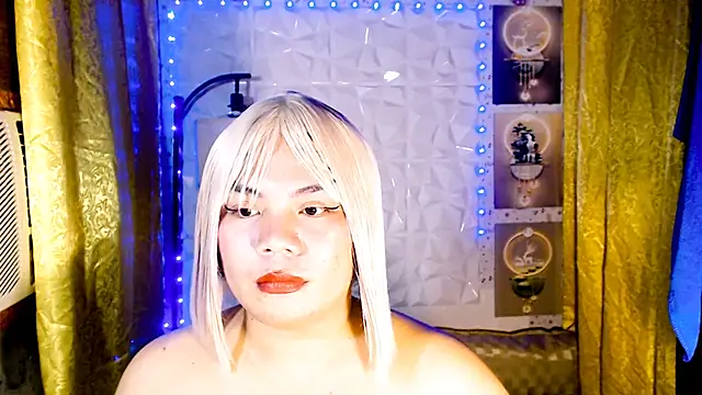 TSbrianaHugeCock