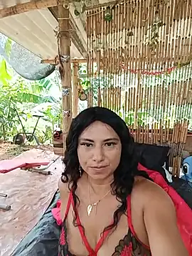 esmeralda_li live cam on StripChat