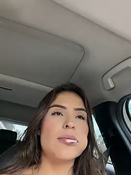SofiaGomez444 live cam on Stripchat