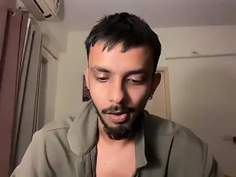 CutieDickBoiii live cam on Stripchat