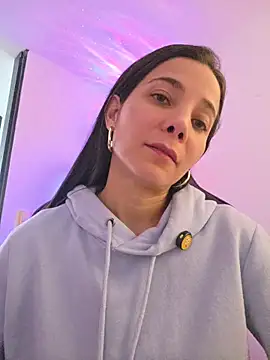 miaeyex live now