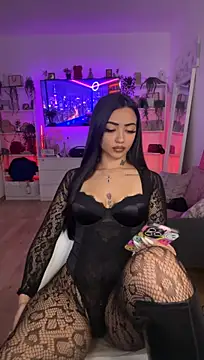 chocorose_ live cam on Stripchat