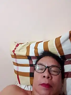 LadySmile68 live now