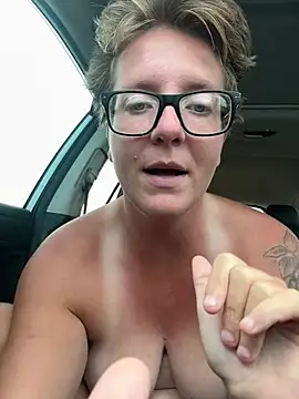 _ElizabethLove_