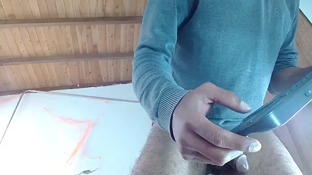 JohanyLatino