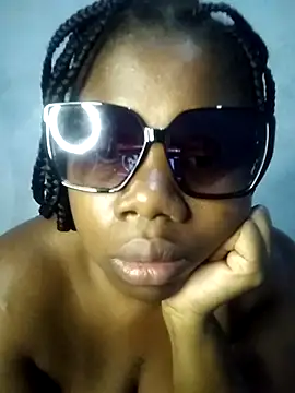 hotamalia live cam on StripChat