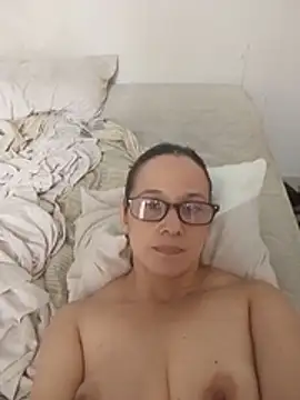 nicolle_milf1978
