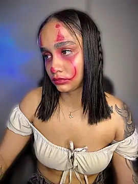 Isabella-Teen