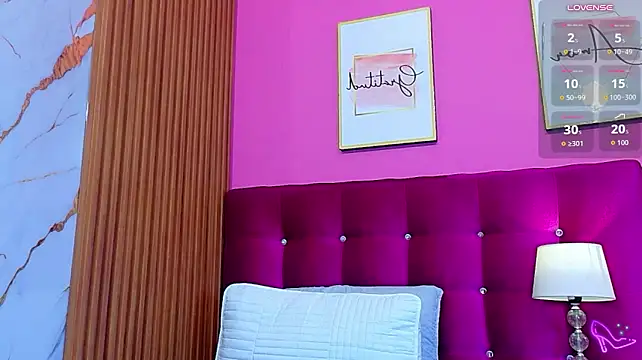 skinnyindiansluttt live cam on Stripchat
