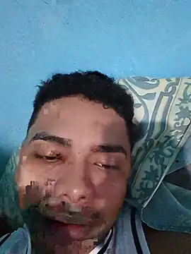 bradboy_Pigpisscum live cam on Stripchat