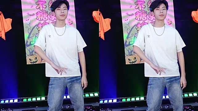 TFBOYS-001の配信中の画面